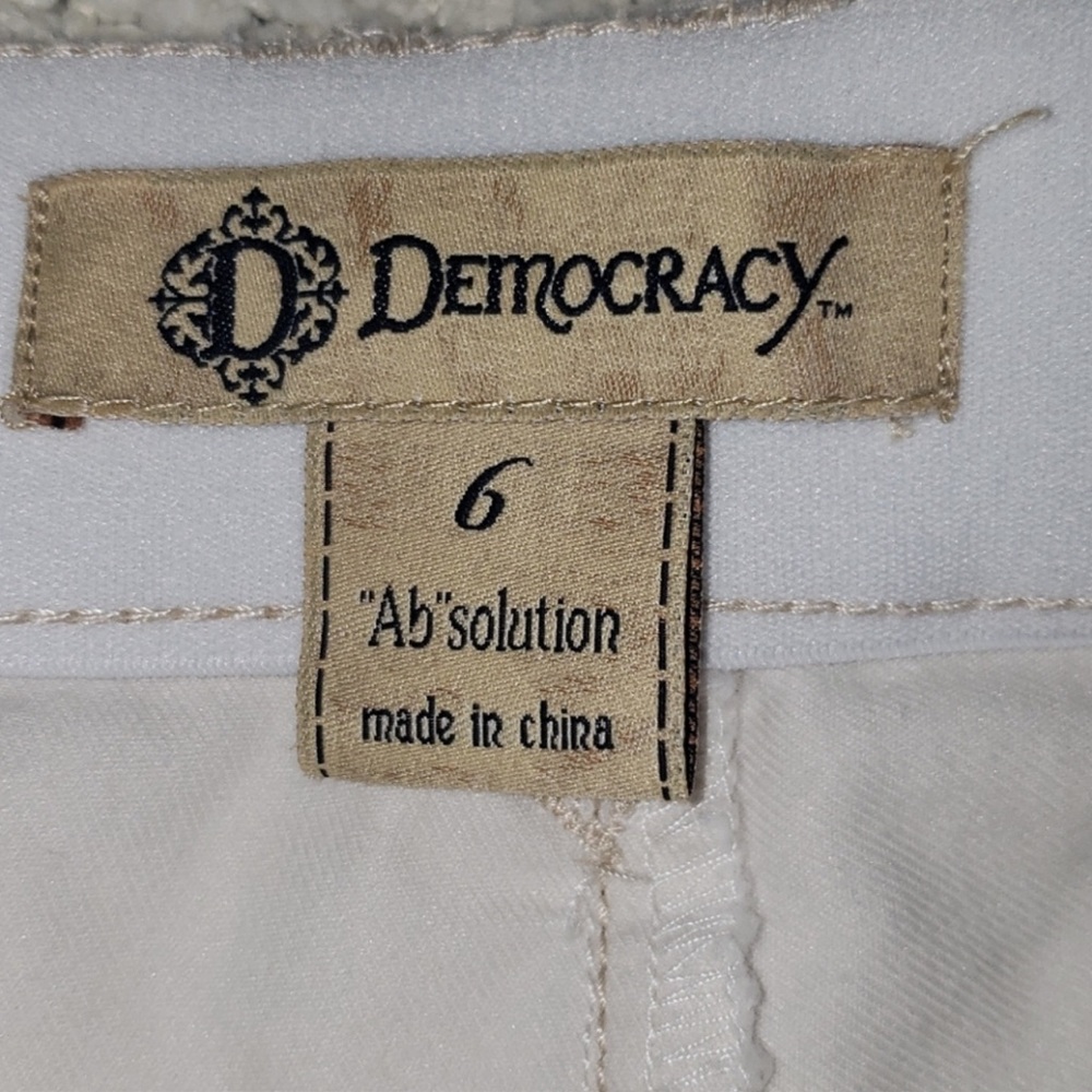 Democracy Women's Light Beige Jeans - Picture 2 of 4